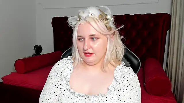 Chat XXX en directo de LioraArdyn