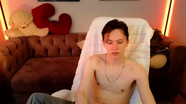 Meverik_Oushen Pertunjukan Webcam