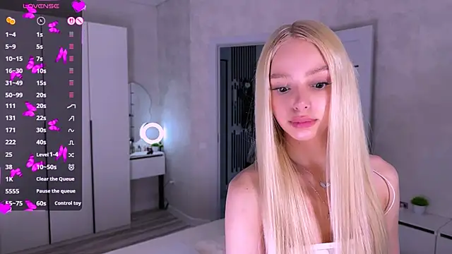 Mooniesiesita Adlı Modelin Canlı XXX Sohbeti