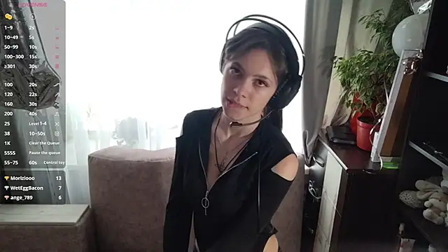 TuZezima's Live XXX Chat