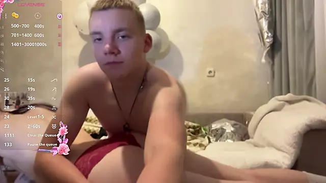 TuZezima: вебкам-шоу