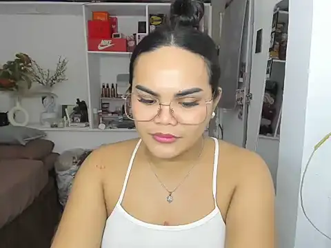 Kendallfoxx Show in webcam
