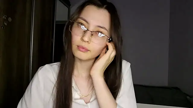 חדר צ'אט בשידור חי של AshleyTropiano