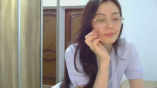 Chat +18 de AshleyTropiano ao vivo