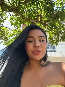 Chat XXX en directo de Mariam_Cole