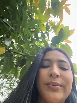 Mariam_Cole Chat XXX in diretta
