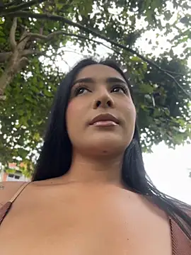 Mariam_Cole's Webcam Show