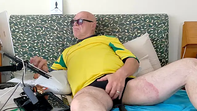 KinkCentral: вебкам-шоу