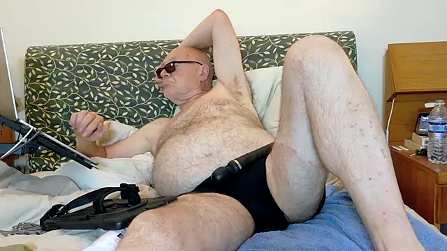 Show modela KinkCentral na web-kameri