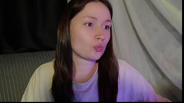 Chat +18 de Tendre_Amelia ao vivo