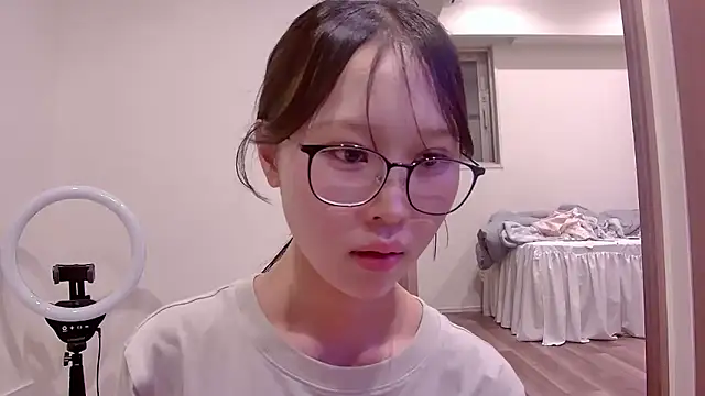 mio_mio_369's Webcam Show