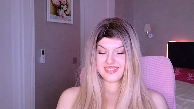 Show modela ChristieBlace na web-kameri