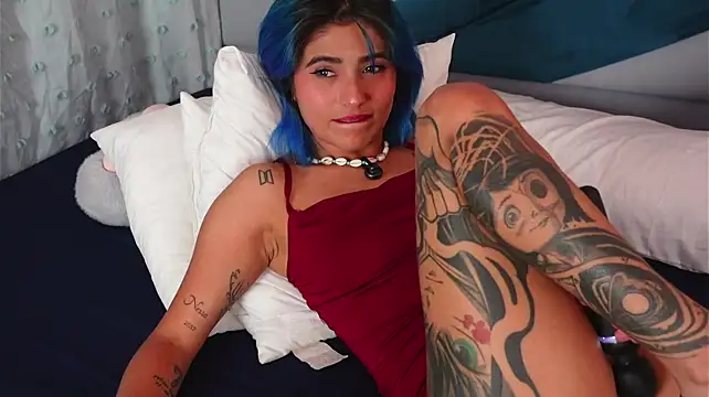 Sky_Riyoo Adlı Modelin Canlı XXX Sohbeti