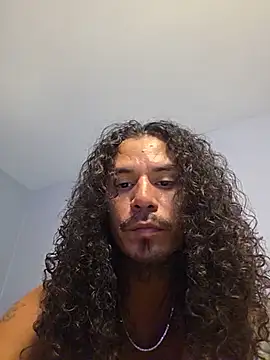 Živá chatovací místnost Mr_Handsome_69