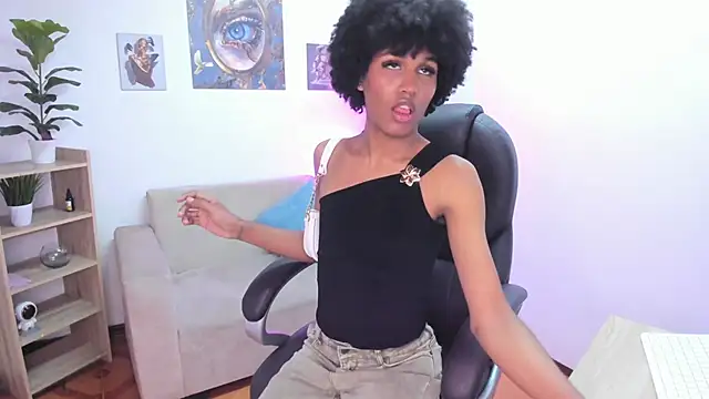 عرض كام NaomiSaenz_