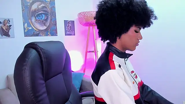 NaomiSaenz_ Webcam Show