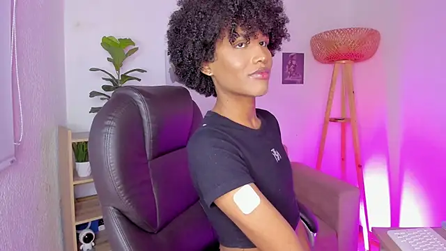 Show Webcam de NaomiSaenz_