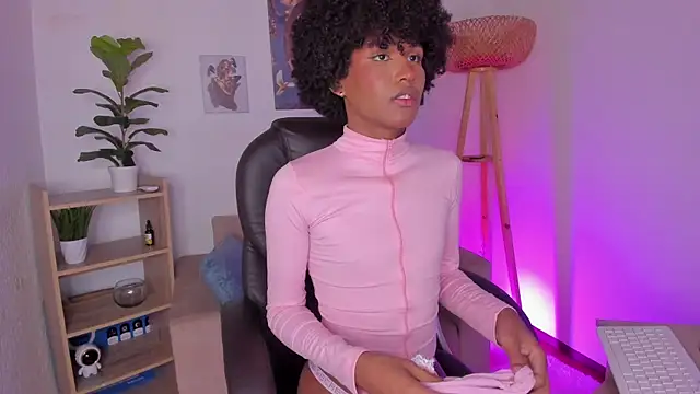 Webkamerová show NaomiSaenz_