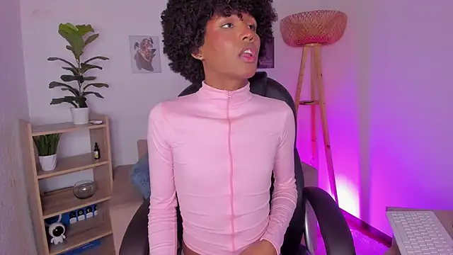 عرض كام NaomiSaenz_