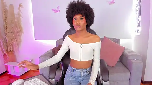 عرض كام NaomiSaenz_