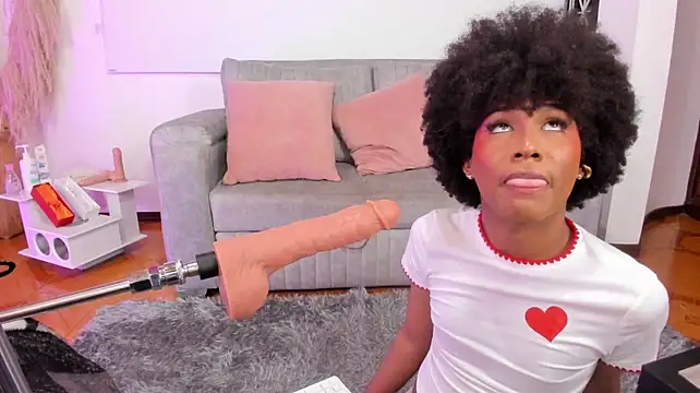 NaomiSaenz_'s Webcam Show