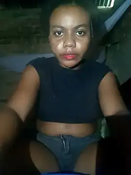Chat +18 de MarieDenver ao vivo