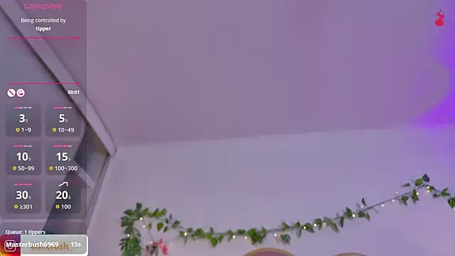 AriaCushn Live chat-huone