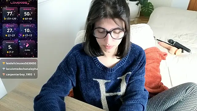 charlieangella – Naživo XXX chat