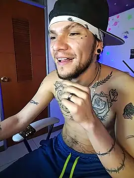Webkamerová show FonixXBelialX