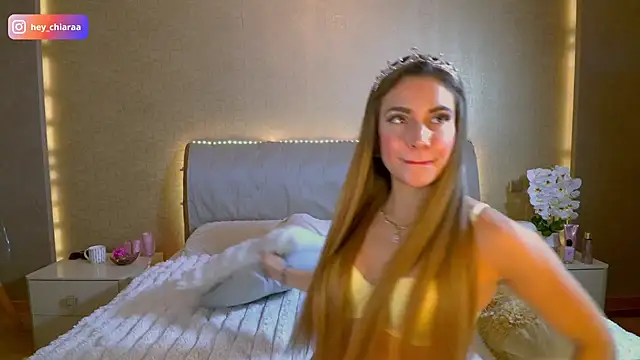Chat +18 de Chiara_Hollis ao vivo
