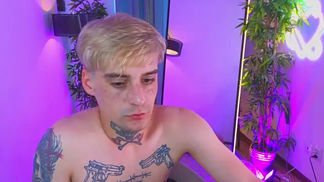 drillfi11 webcam show