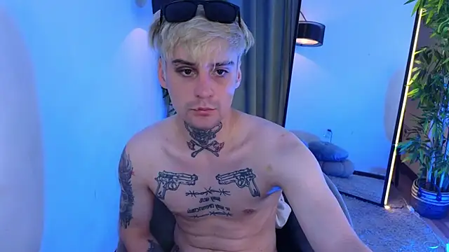 drillfi11 Show Webcam