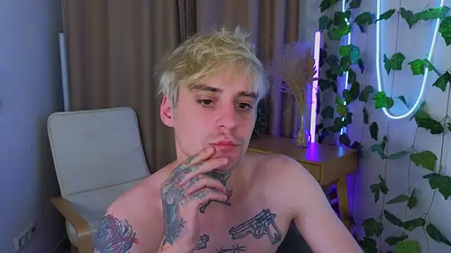drillfi11 Webcam show