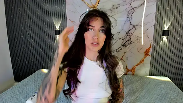 Živý XXX chat AlexxNoir