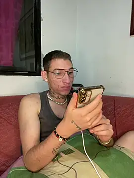 gonzalez_2001 Webcam-Show
