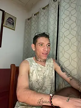 gonzalez_2001 – Kamerová šou