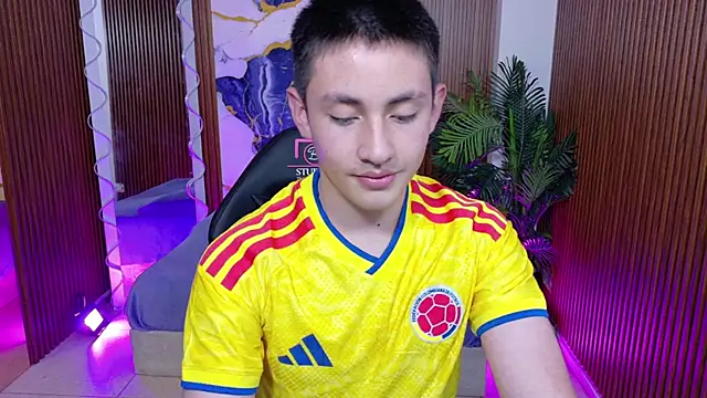 Czat XXX na żywo – Andres_Tay