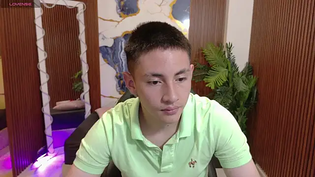 عرض كام Andres_Tay