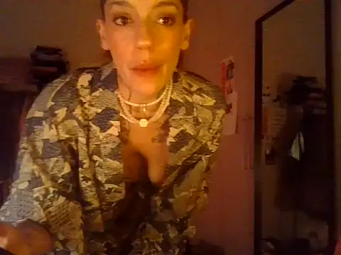 plsmecha Chat XXX in diretta