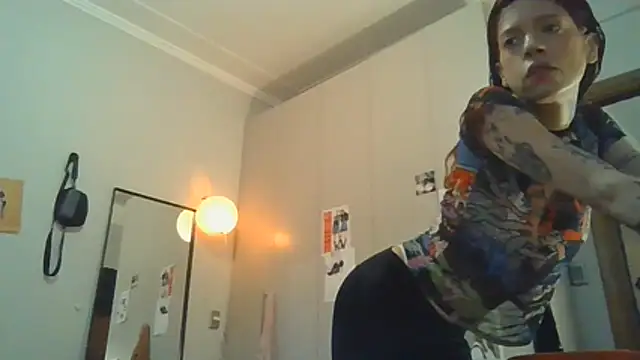 Živý XXX chat simechasi