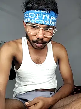 Robin681's Webcam Show