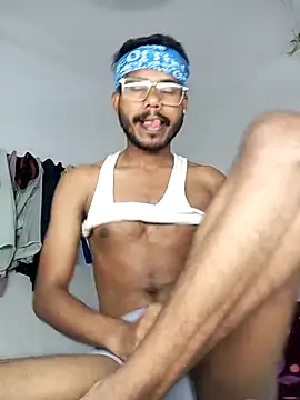 Robin681 Webcam show
