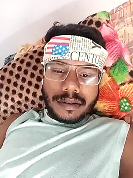 Robin681's Webcam Show