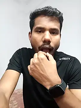 Robin681 Live XXX-Chat