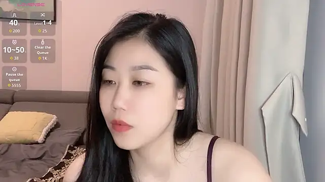 F-Yuwei's Live XXX Chat