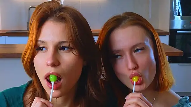 BuenaKratky Adlı Modelin Web Kamerası Şovu