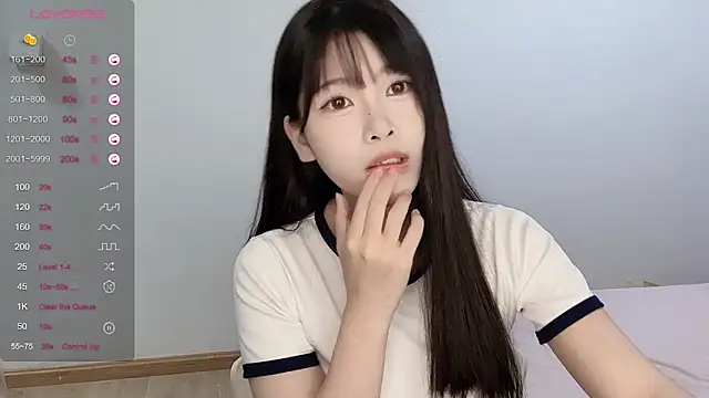 Aida73 在線直播表演
