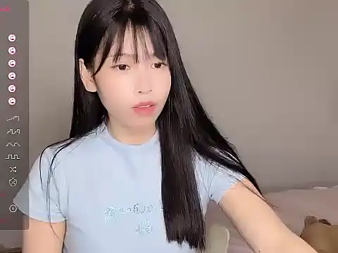 Aida73 在線直播表演