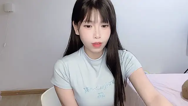 Aida73's Live Chat Room