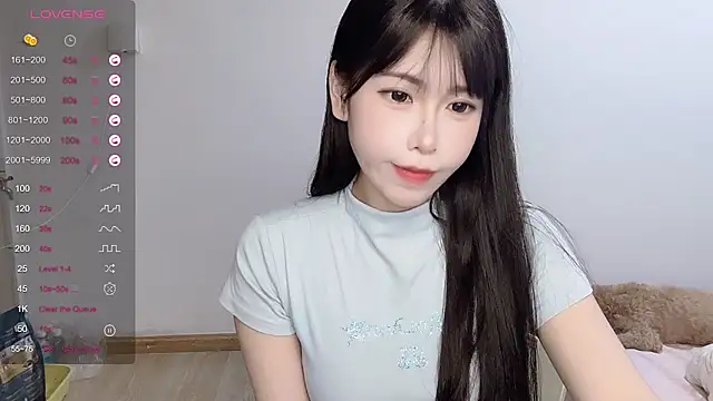 Aida73 在線直播表演